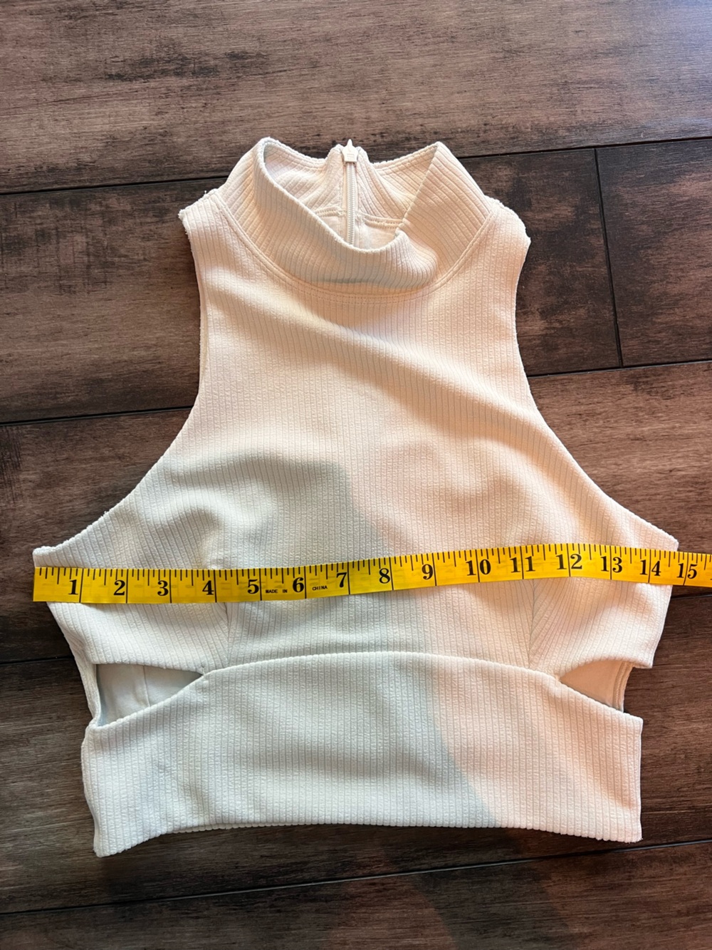 Lululemon Ribbed Softstreme Mockneck Cropped Tank Top Bone Women’s Small - Picture 7 of 14